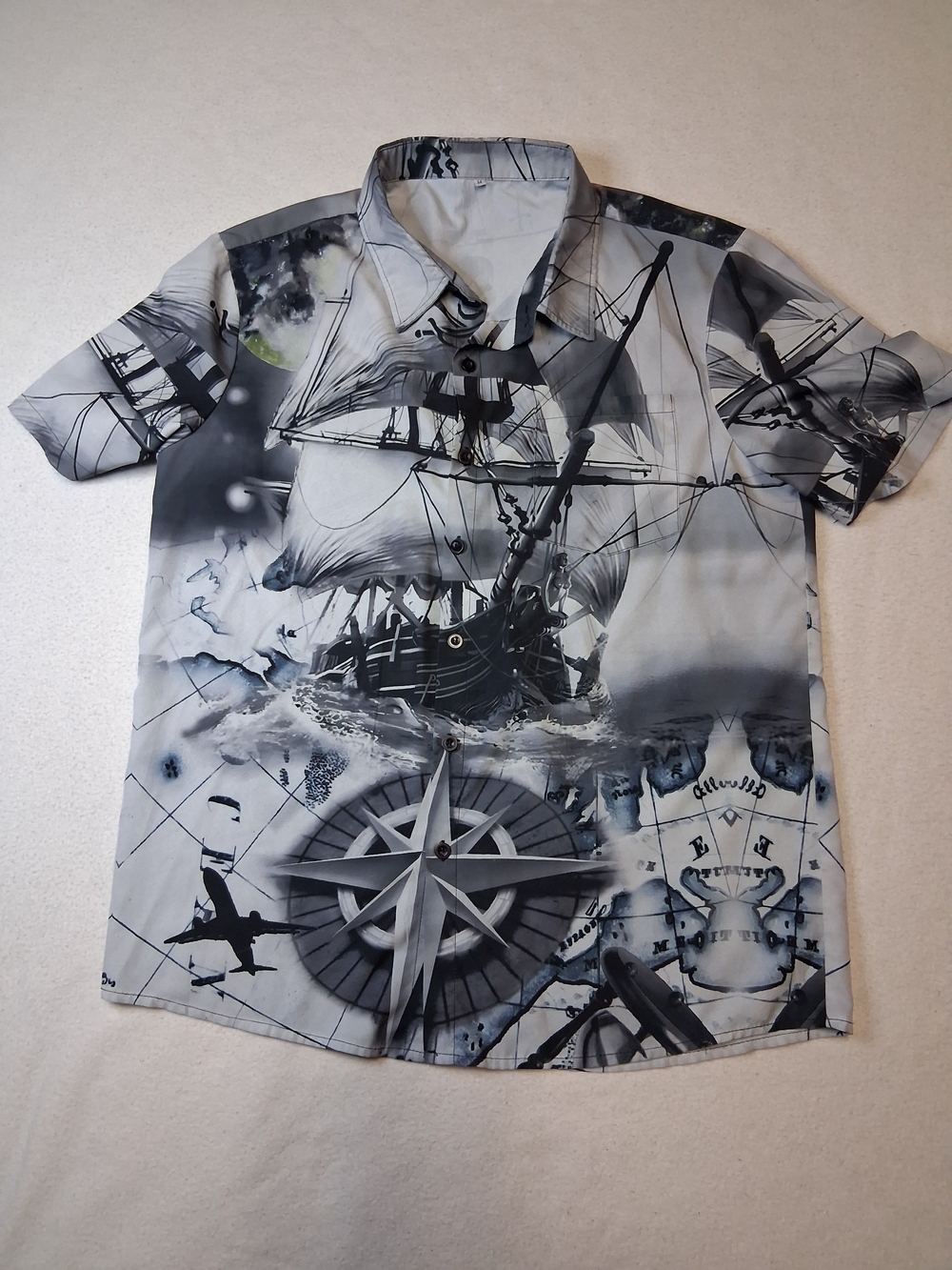 Men's Gray Nautical Graphic Short-Sleeve Shirt